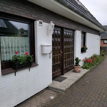 Ferienwohnung 4 Haus Neptun Ideal Fuer Familien Mit Kindern บือซุม ห้อง รูปภาพ
